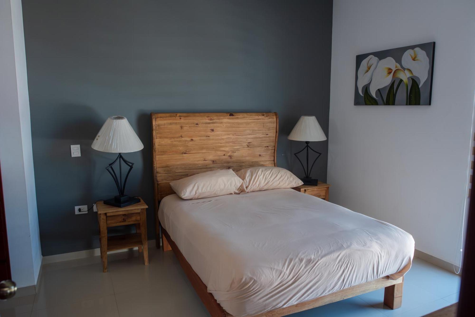 2br/2ba 1 Block To Ocean! - Unit 4 Apartamento Mazatlán