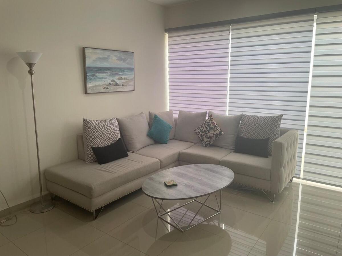 Apartamento En Pb Con Piscina A Poca Distancia De La Playa