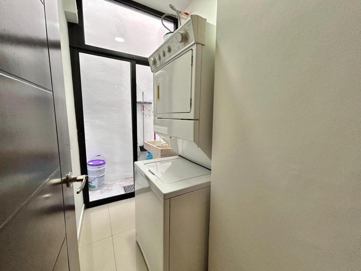 Depa Near Zona Dorada And Malecon By G P S Rentas Apartamento