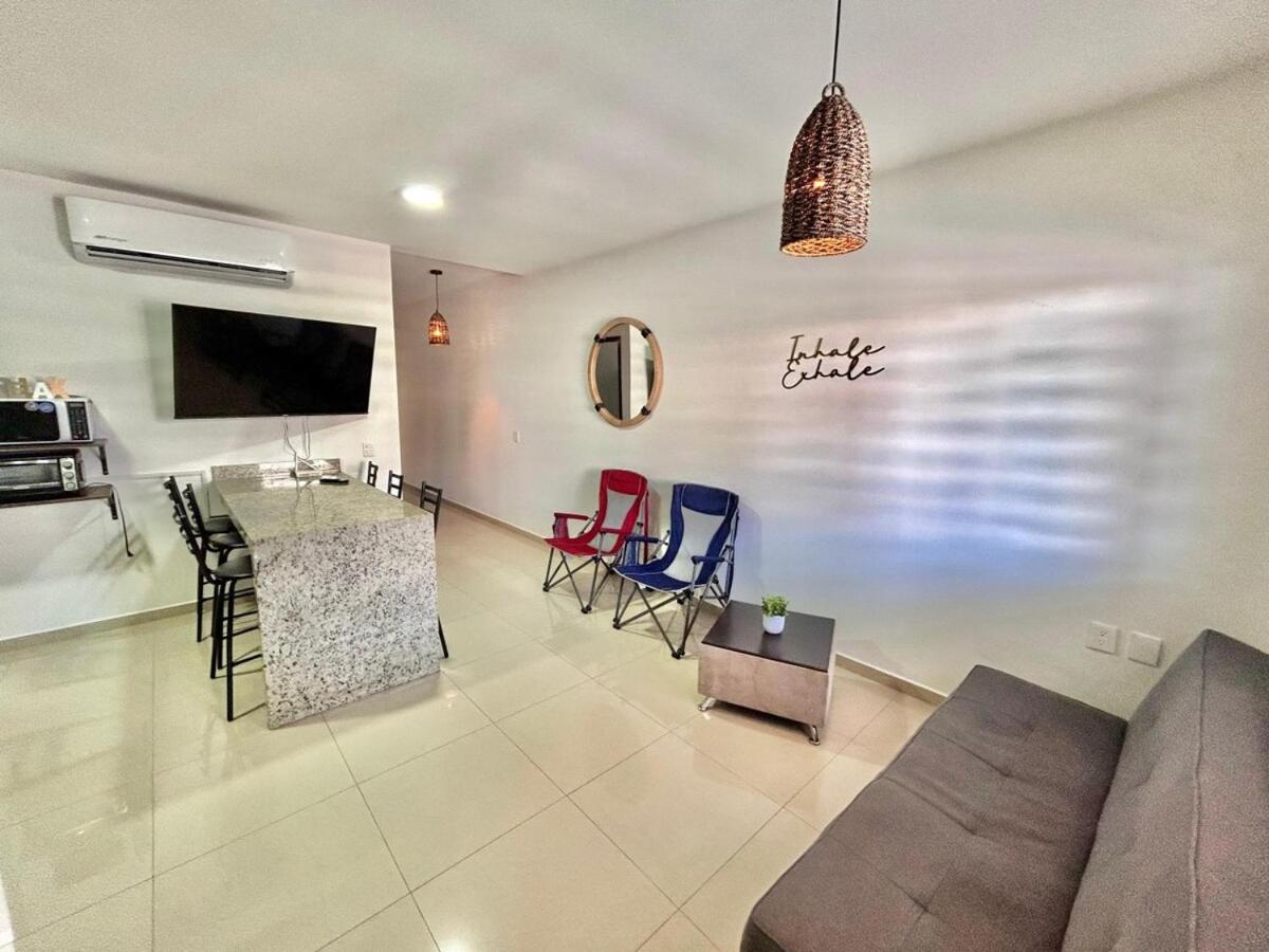 Apartamento Depa Near Zona Dorada And Malecon By G P S Rentas