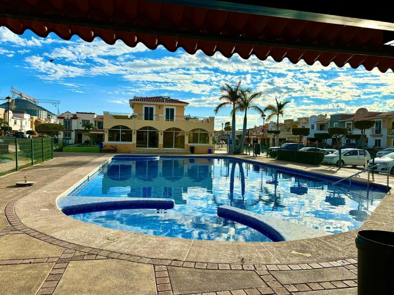 Olivos 33 Casa 3 3 Piscinas Сasa de vacaciones Mazatlán
