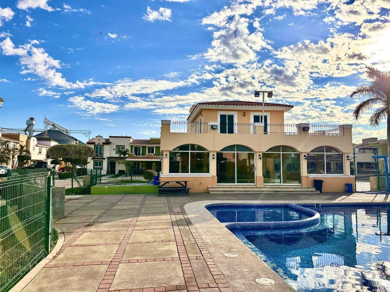 Сasa de vacaciones Olivos 33 Casa 3 3 Piscinas Mazatlán