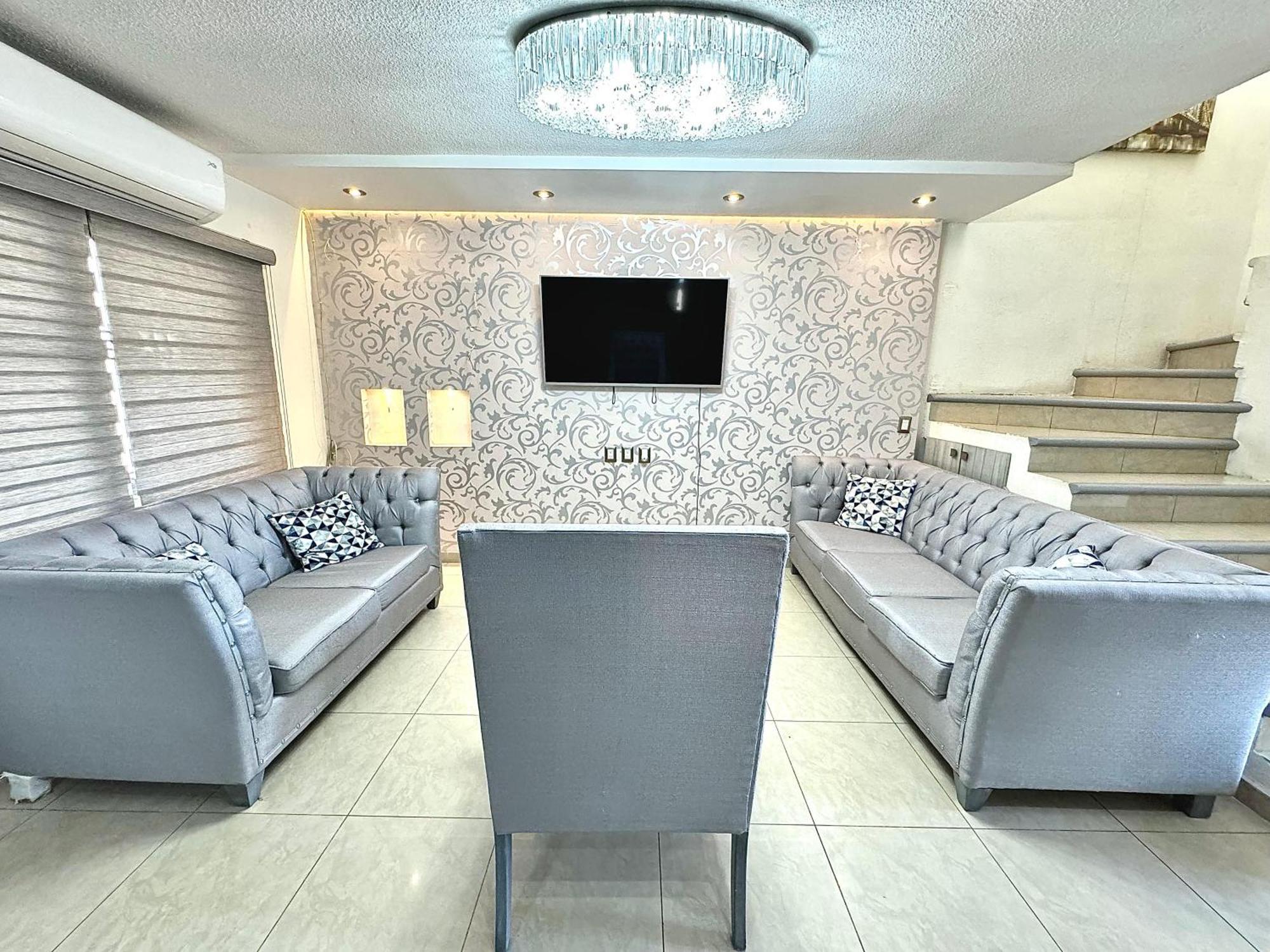 Сasa de vacaciones Olivos 33 Casa 3 3 Piscinas