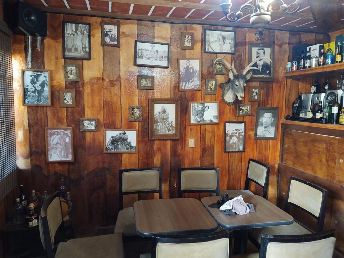 Casa Grande Centrico Cerca Del Malecon