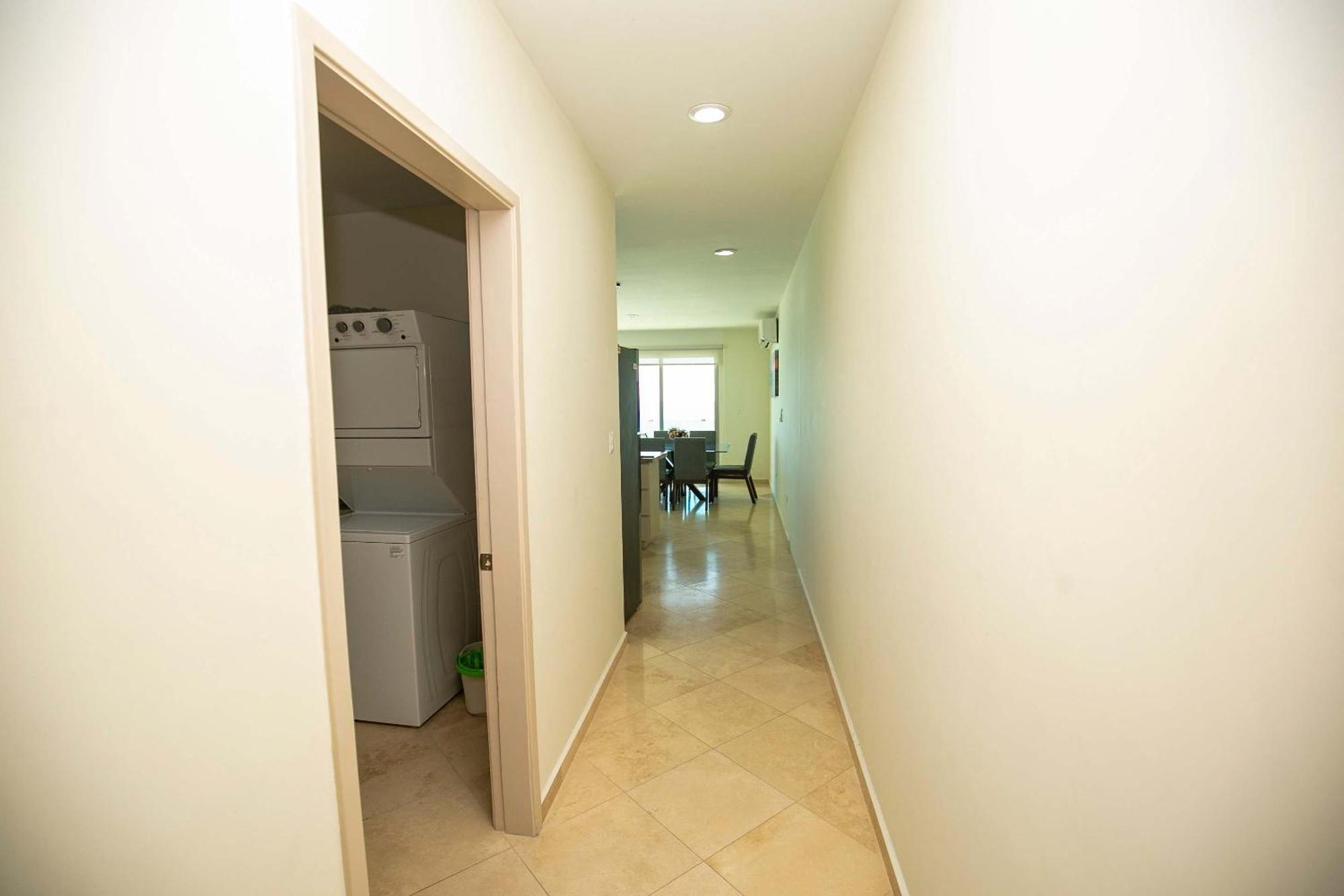 Apartamento Elegant At Playa Brujas With Ocean View