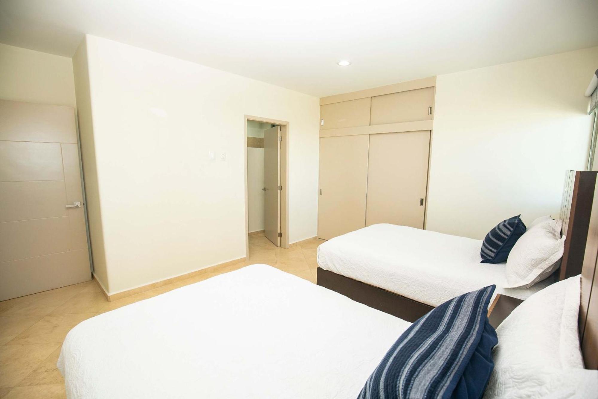 Apartamento Elegant At Playa Brujas With Ocean View *