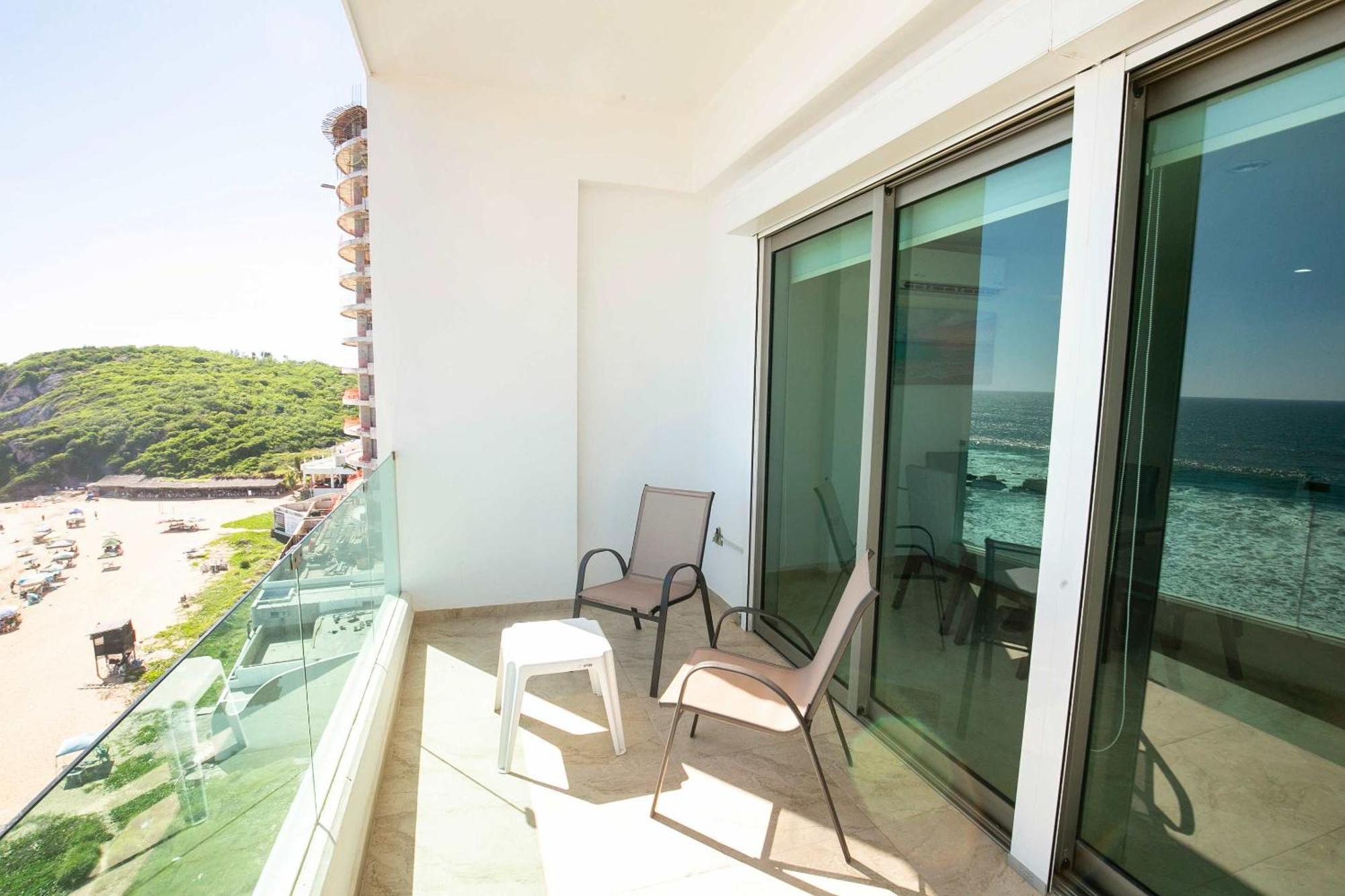Elegant At Playa Brujas With Ocean View *