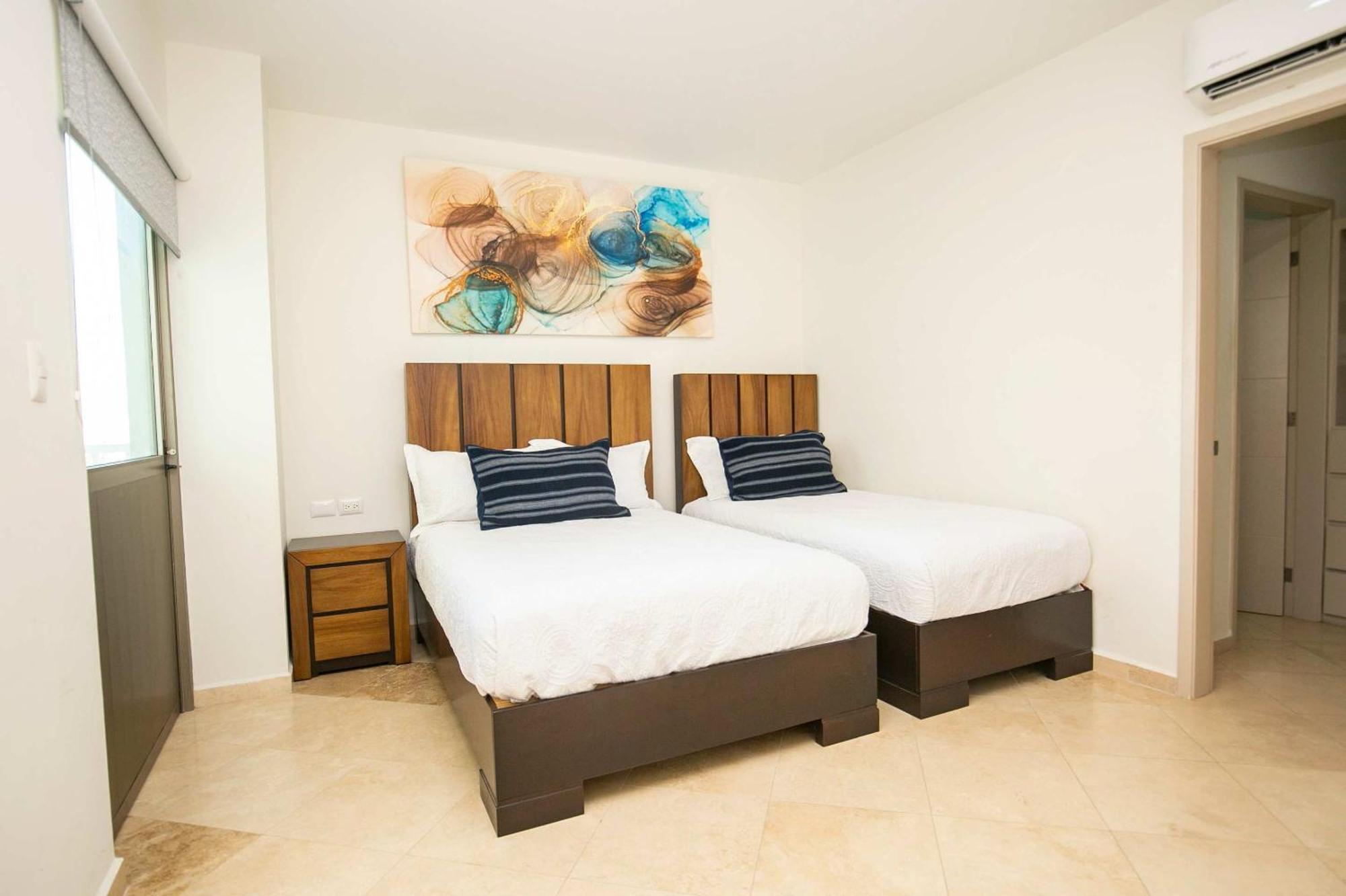 Elegant At Playa Brujas With Ocean View Mazatlán