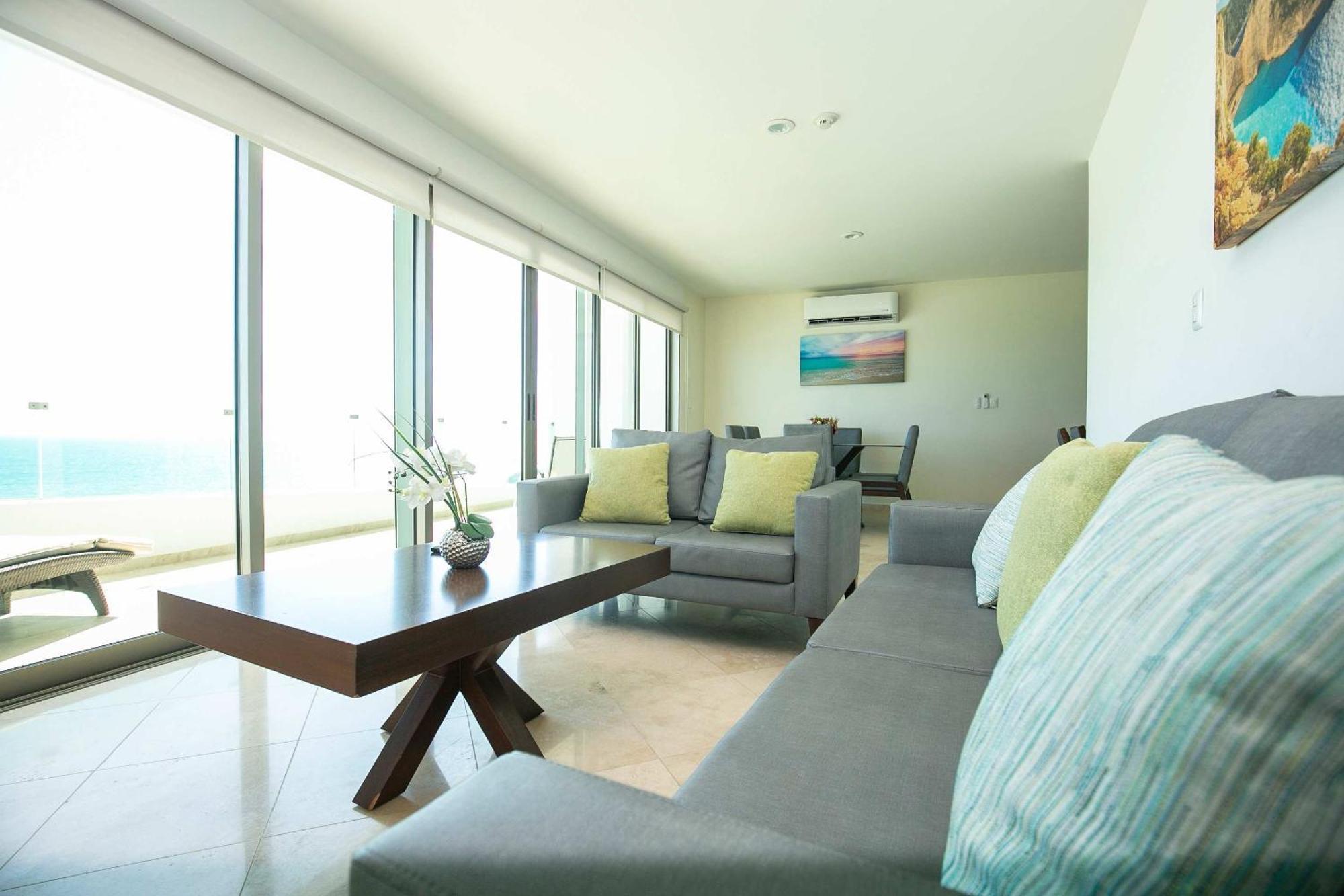 Apartamento Elegant At Playa Brujas With Ocean View