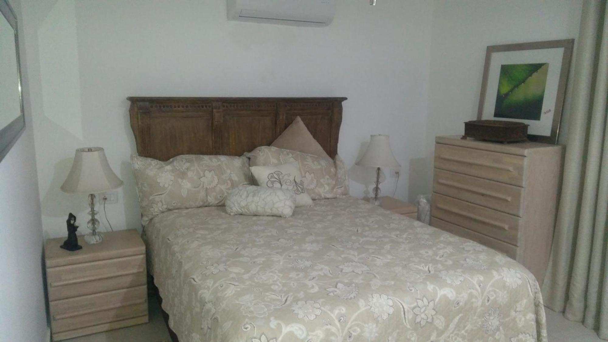 Apartamento Doña Licha. P/4 Pers. A 50 M Del Mar. Mazatlán