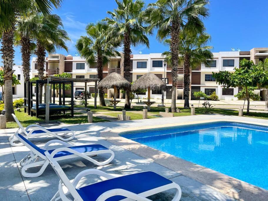 Prime Location At Cerritos Great Price #1800 Сasa de vacaciones