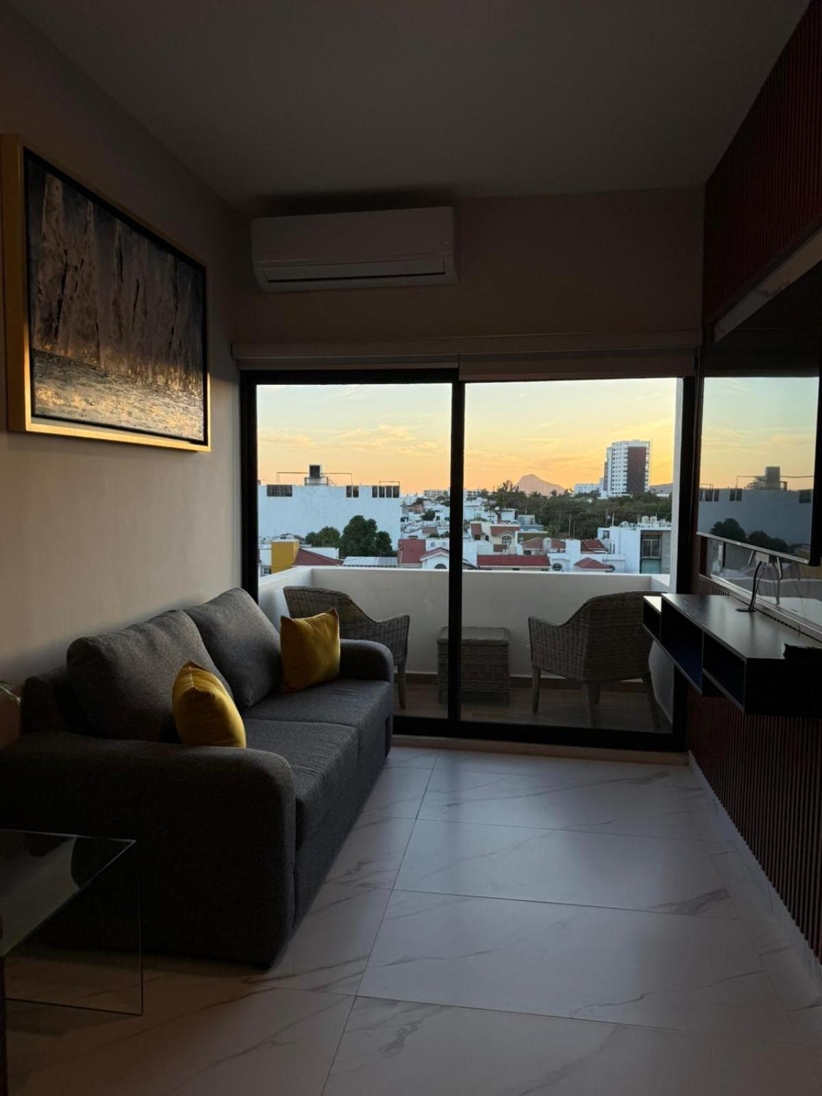 Apartamento Departamento En El Corazon De Mazatlán