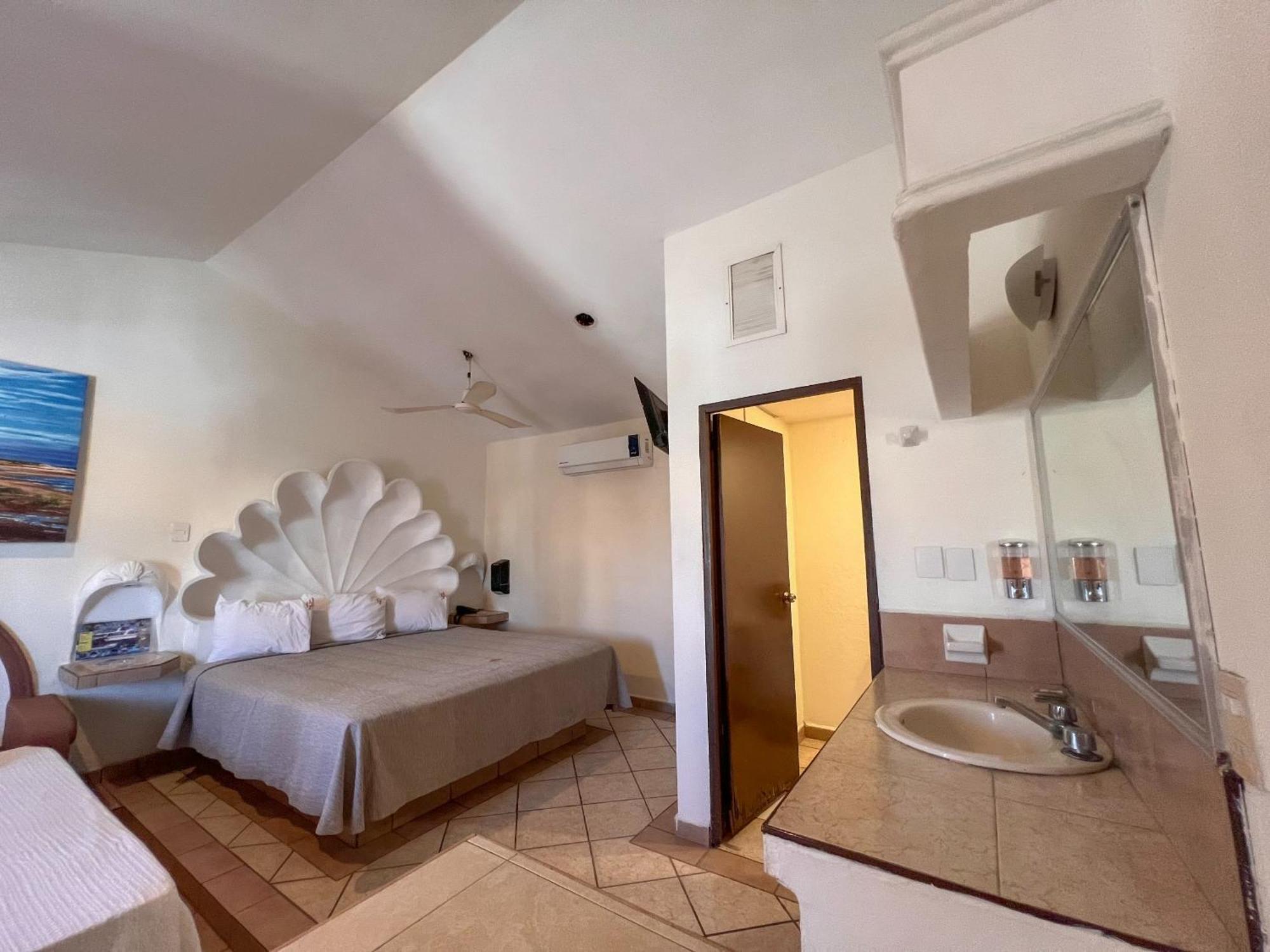 Capsule hotel Oasis Mazatlan
