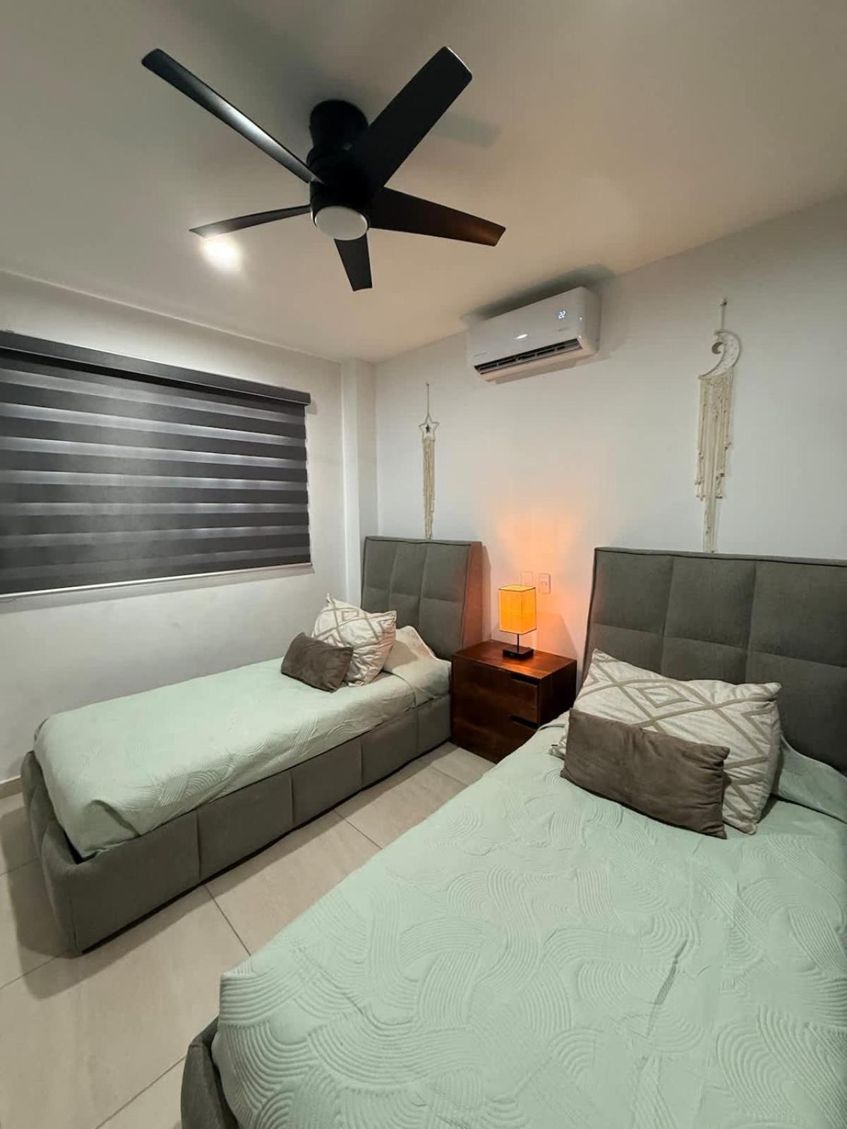 Сasa de vacaciones Hermoso Depto. A 1 Cuadra Del Malecon - Flamingo 302 *