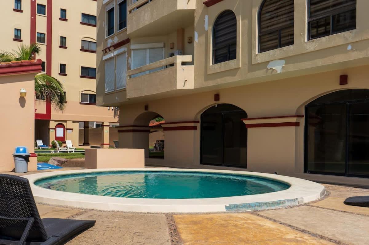 Beachfront With Pool In Cerritos - Marina Del Rey 107 Apartamento