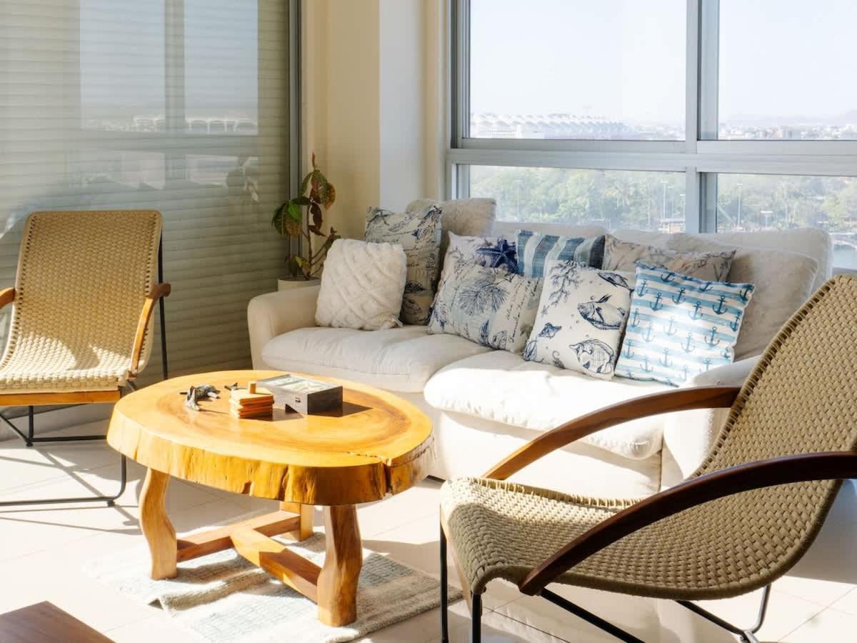 Stylish Seaside With Stunning Ocean View - Portico Apartamento Mazatlán