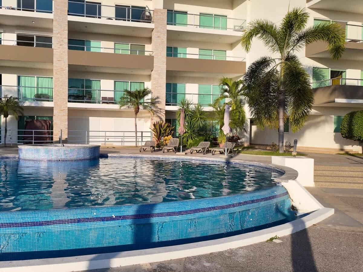 Apartamento Departamento Con Vista Al Campo De Golf & Alberca - Santa Barbara *