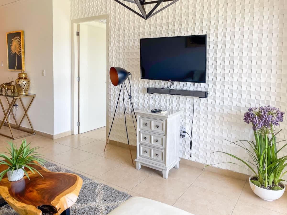 Apartamento Departamento Con Vista Al Campo De Golf & Alberca - Santa Barbara