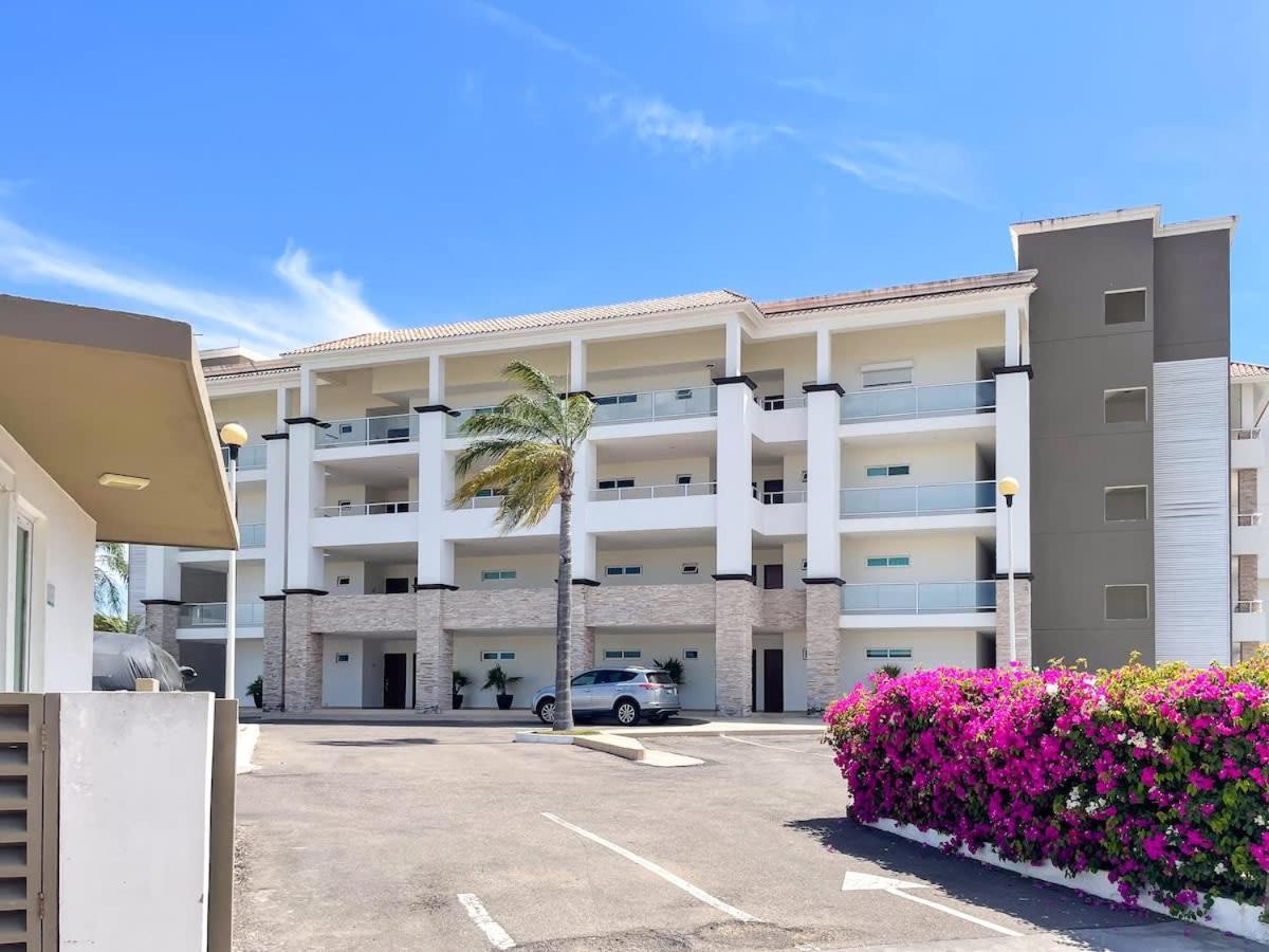 Apartamento Departamento Con Vista Al Campo De Golf & Alberca - Santa Barbara *
