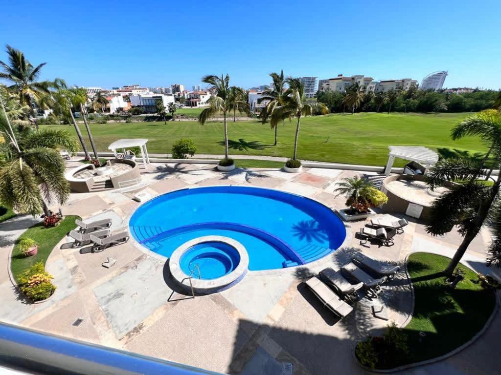 Departamento Con Vista Al Campo De Golf & Alberca - Santa Barbara Apartamento Mazatlán