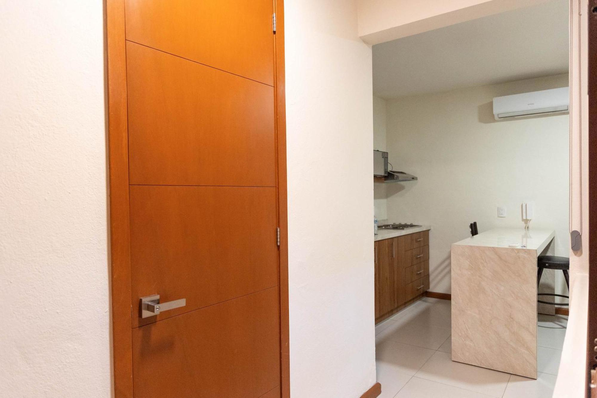 Cozy Loft Steps From Plazuela Machado - Centrito Apartamento