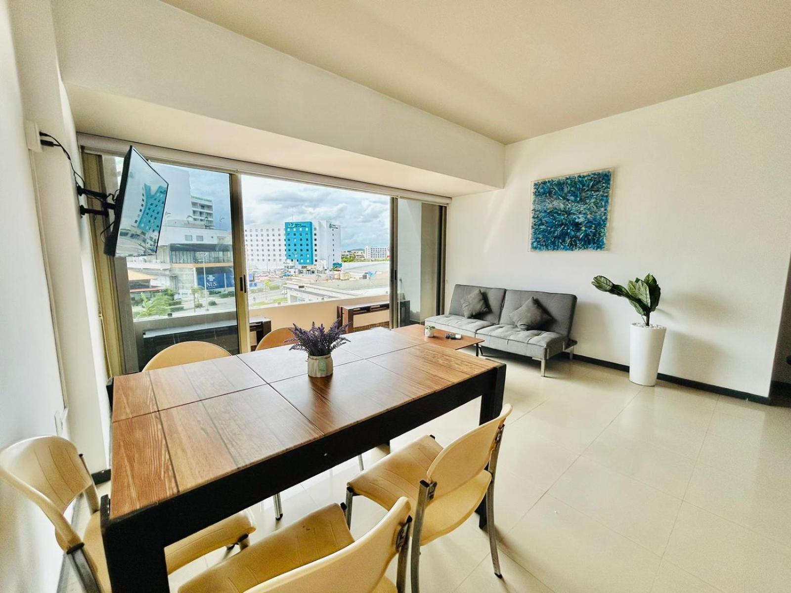 Departamento Cerca De La Marina Y Zona Dorada