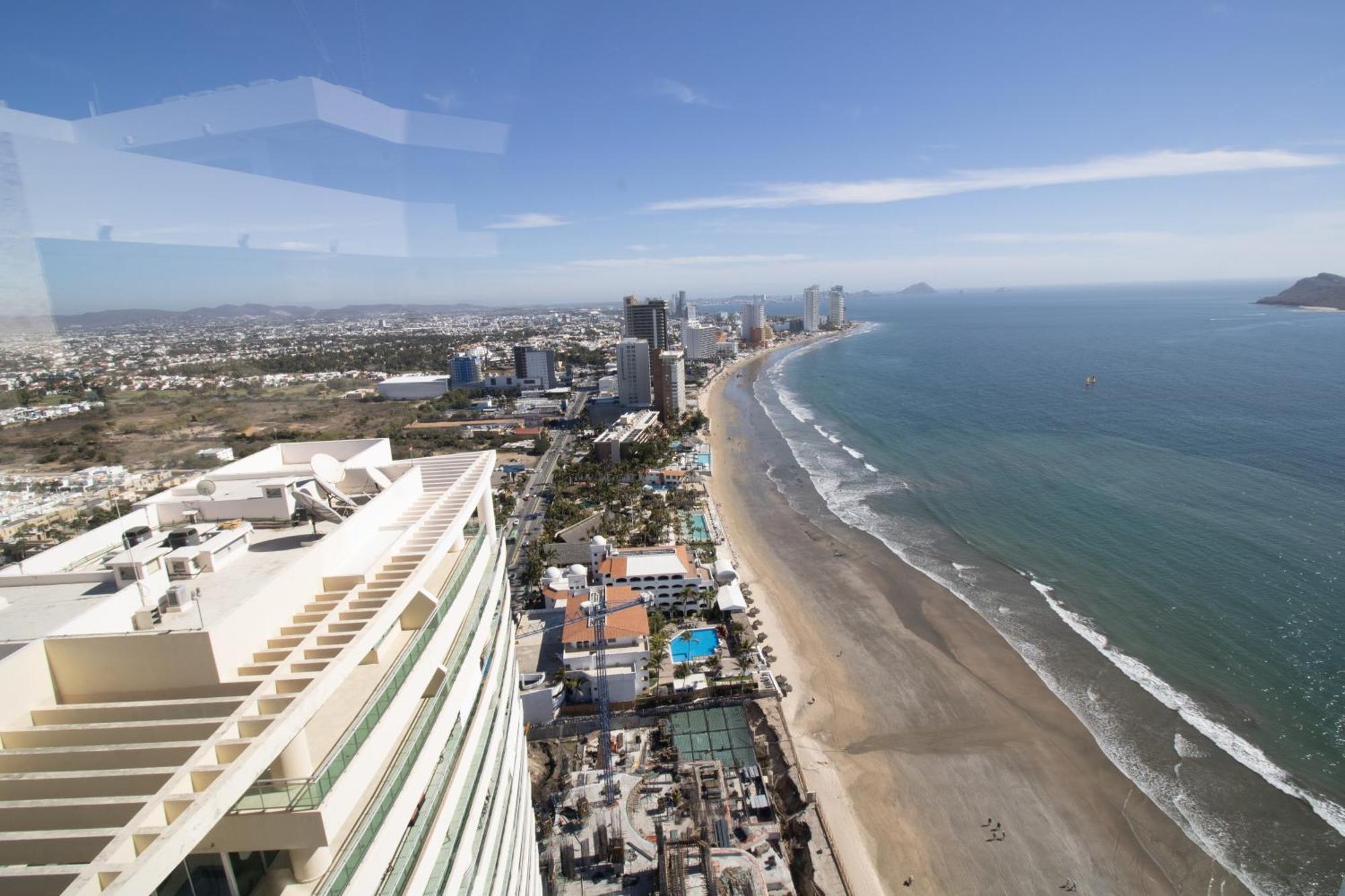 Apartamento Elegante Con Vista Al Mar Y Balcon By G P S Rentas Mazatlán