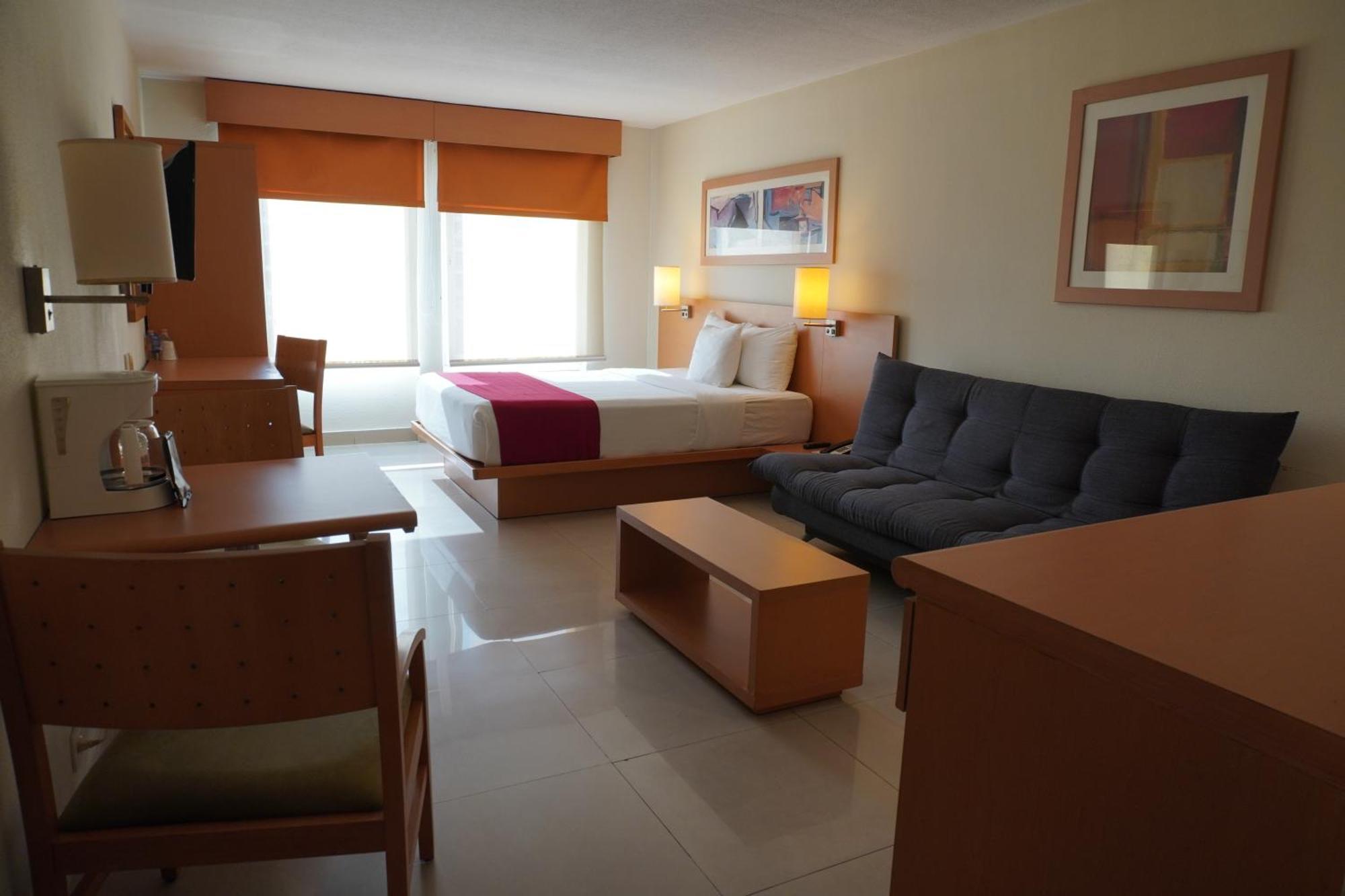 Hotel Express By Marriott 3*