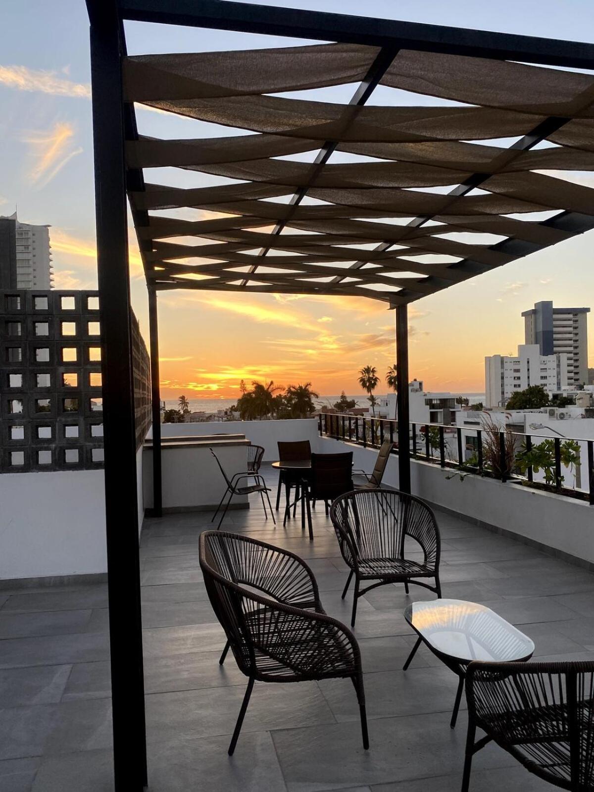 Few Steps From The Beach, At Golden Zone Apartamento Mazatlán