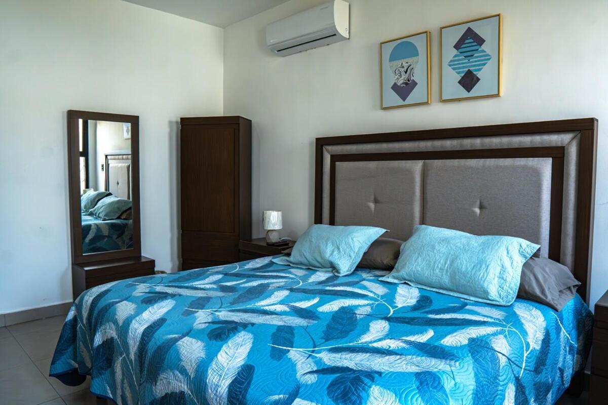 Apartamento Few Steps From The Beach, At Golden Zone