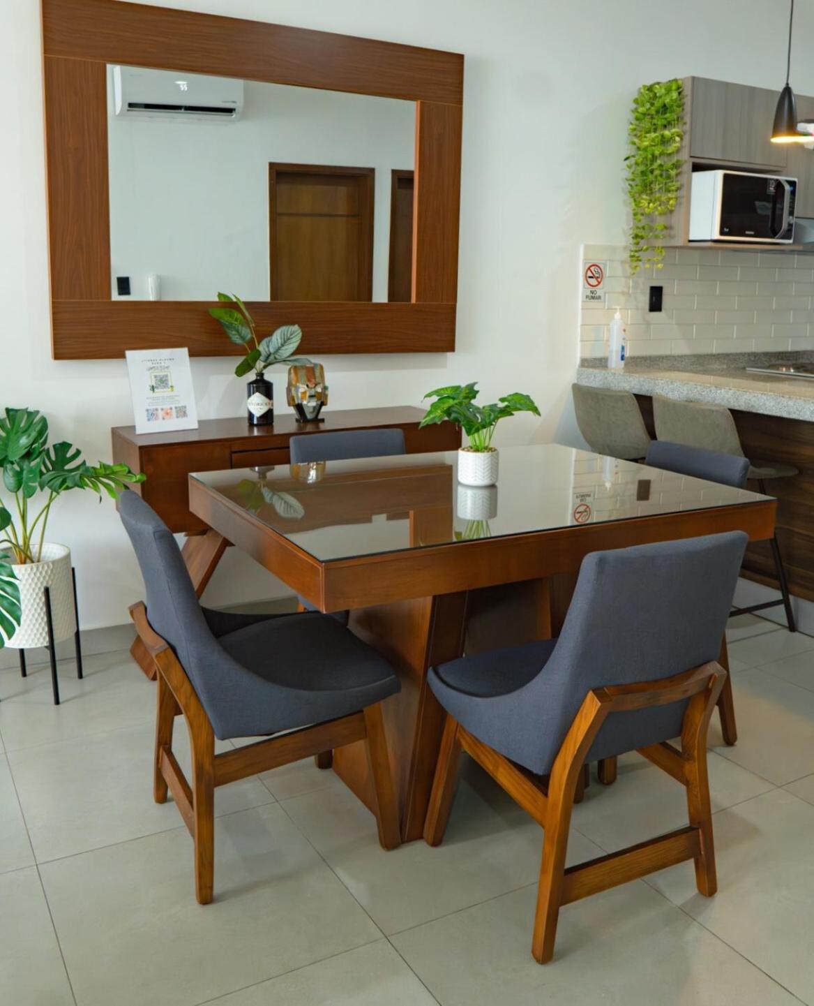 Few Steps From The Beach, At Golden Zone Apartamento Mazatlán