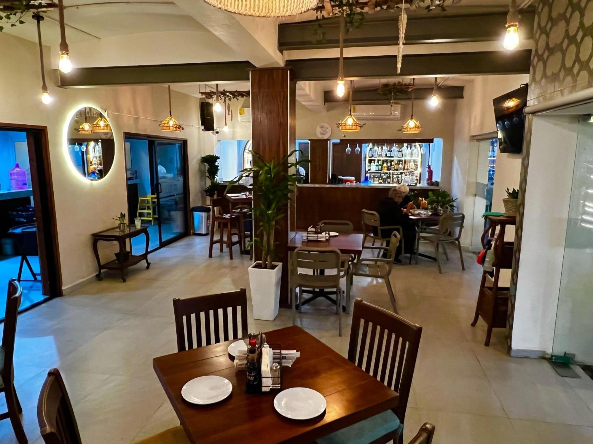 La Siesta Malecon Hotel