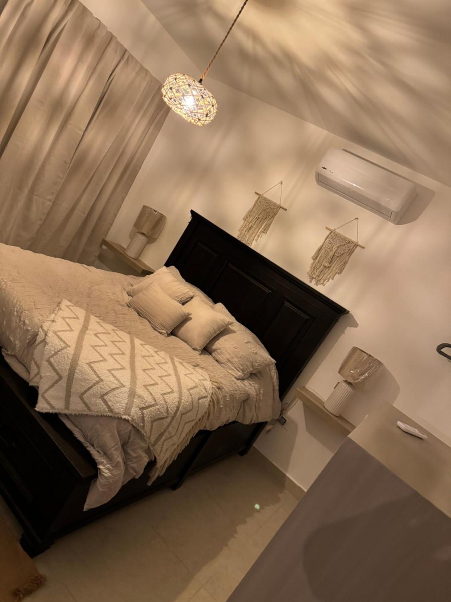 Apartamento Departamento Con Alberca En Cerritos! *