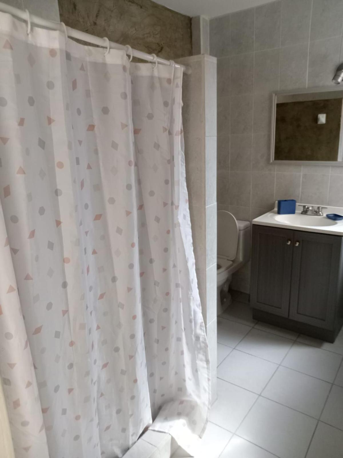 Departamento Con Balcon Amplio Apartamento