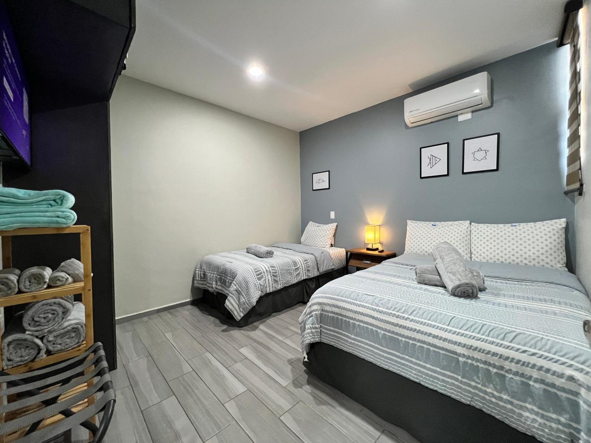 Luxe Modern-5 Star Area-walk 2 Beach-pool-bbq-view-king Bed * Mazatlan