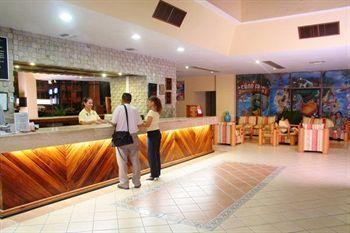 Acqua Grand Hotel 2*