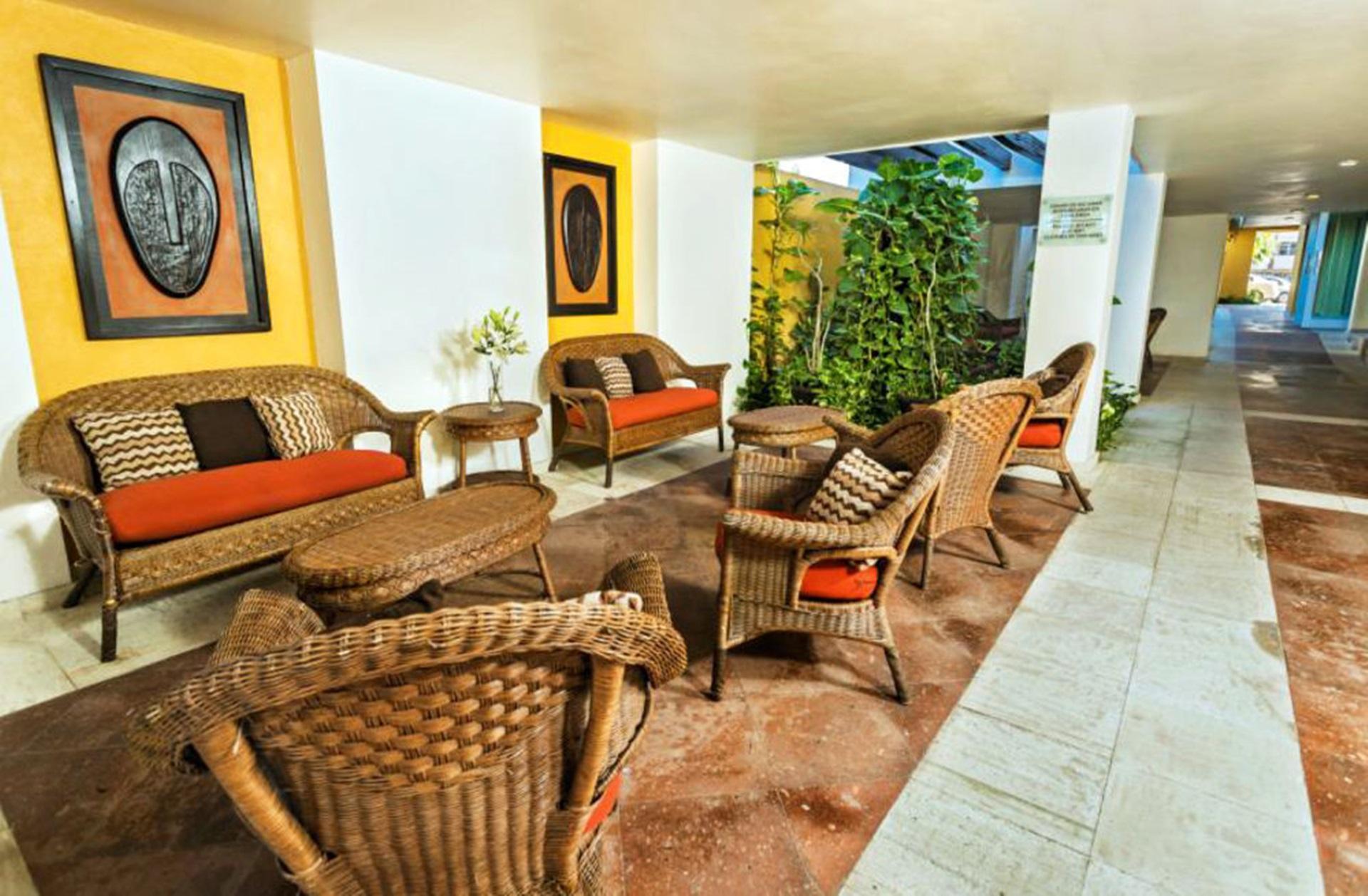 Hotel Western Freeman Zona Dorada 3*