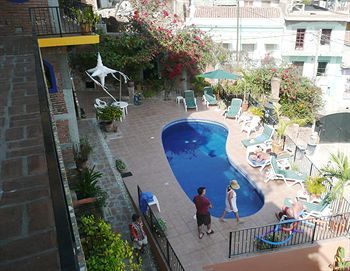 Old Hotel 2*