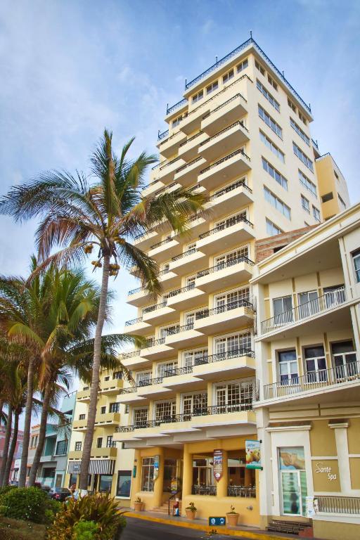 Western Freeman Mazatlan