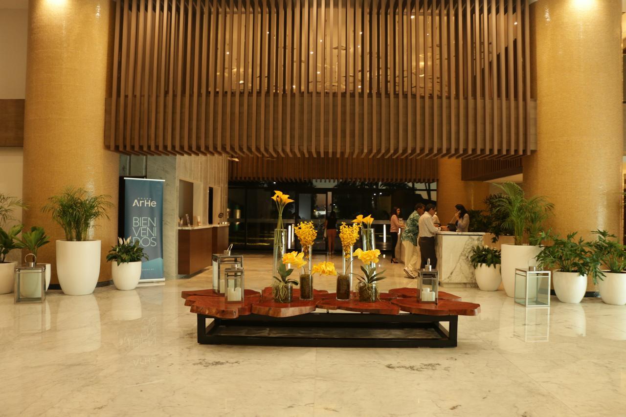 Hotel The At