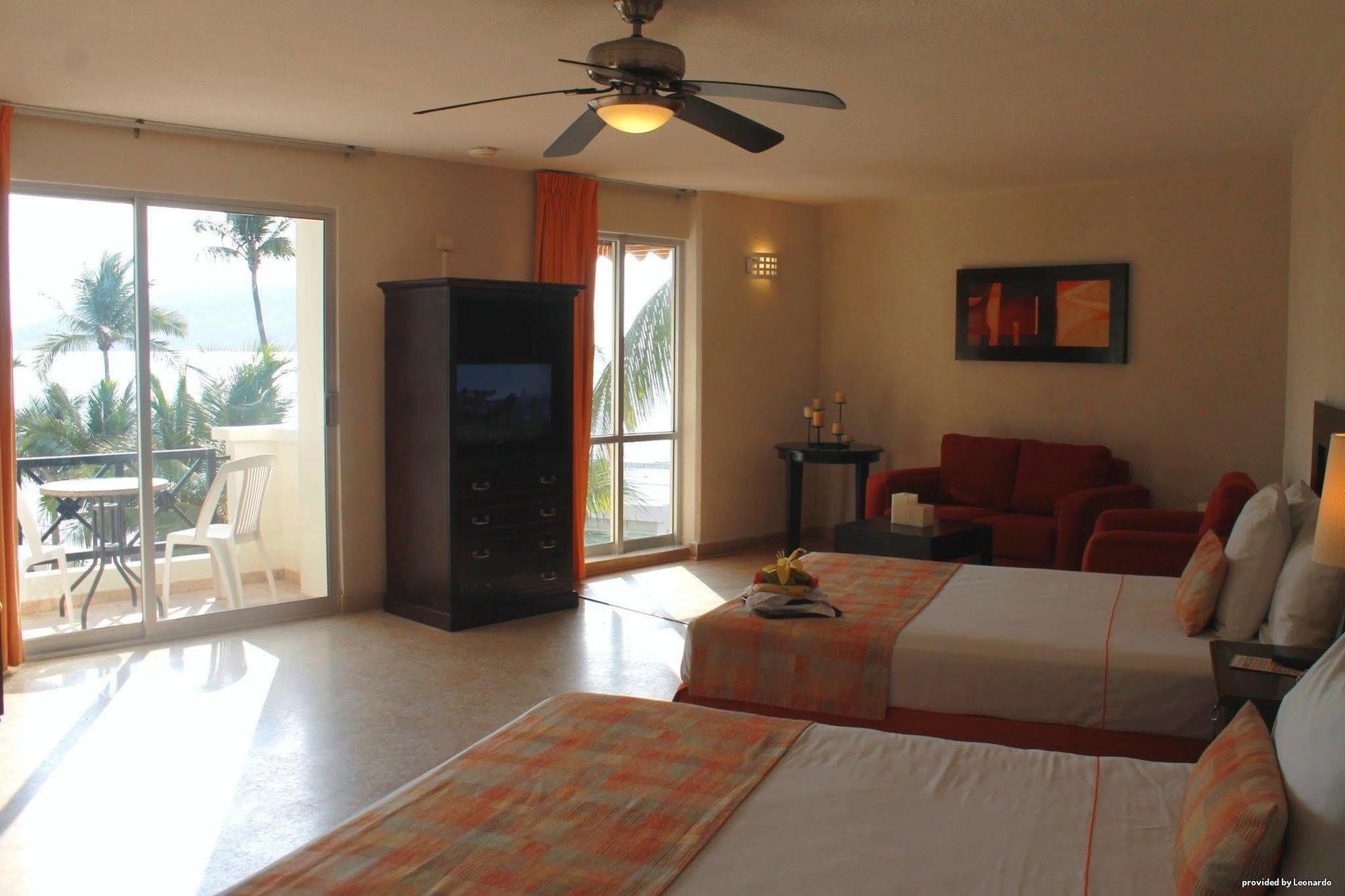 Western Freeman Zona Dorada Mazatlan