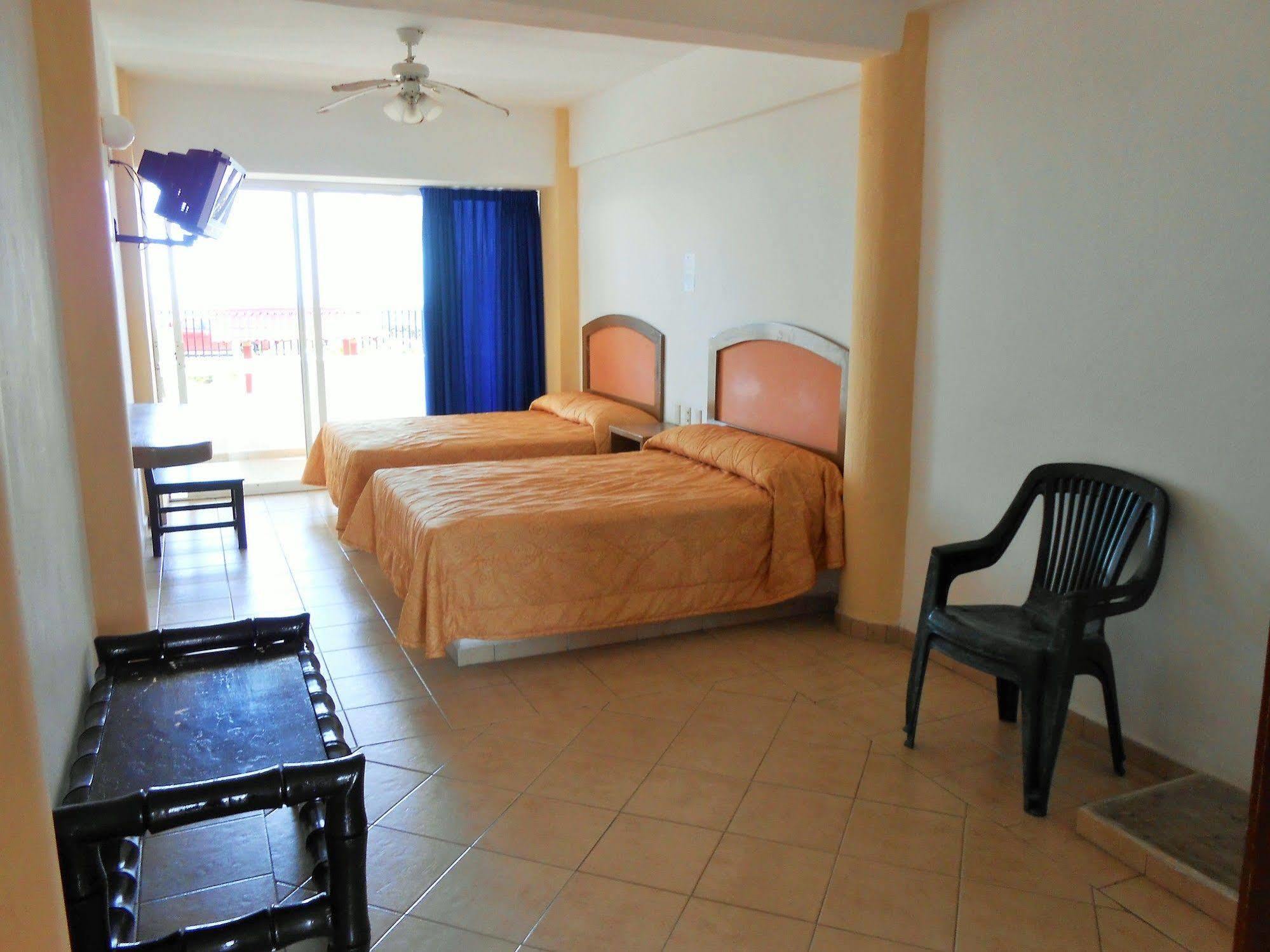 Jacarandas Hotel 3*