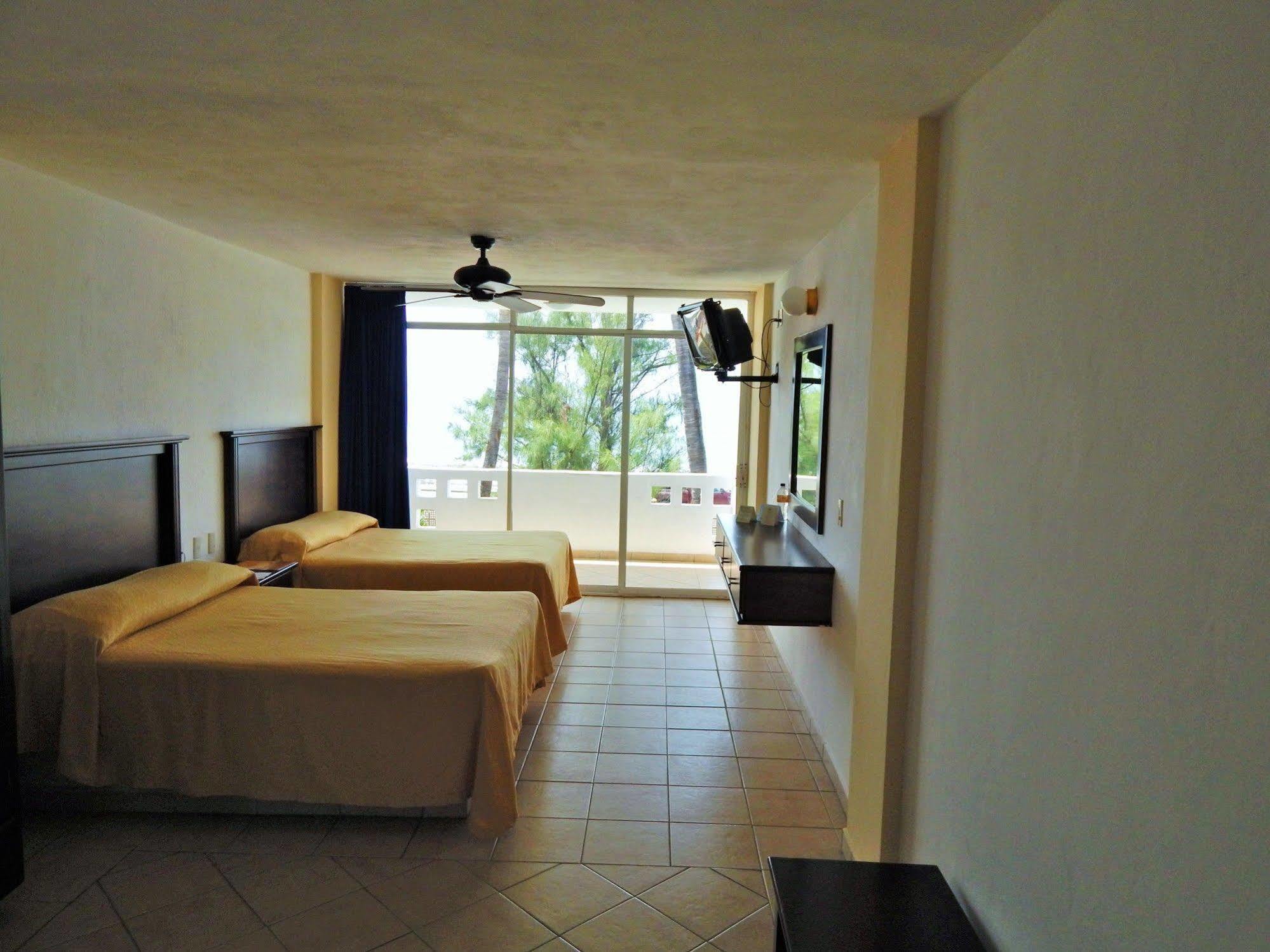 Jacarandas Hotel Mazatlán
