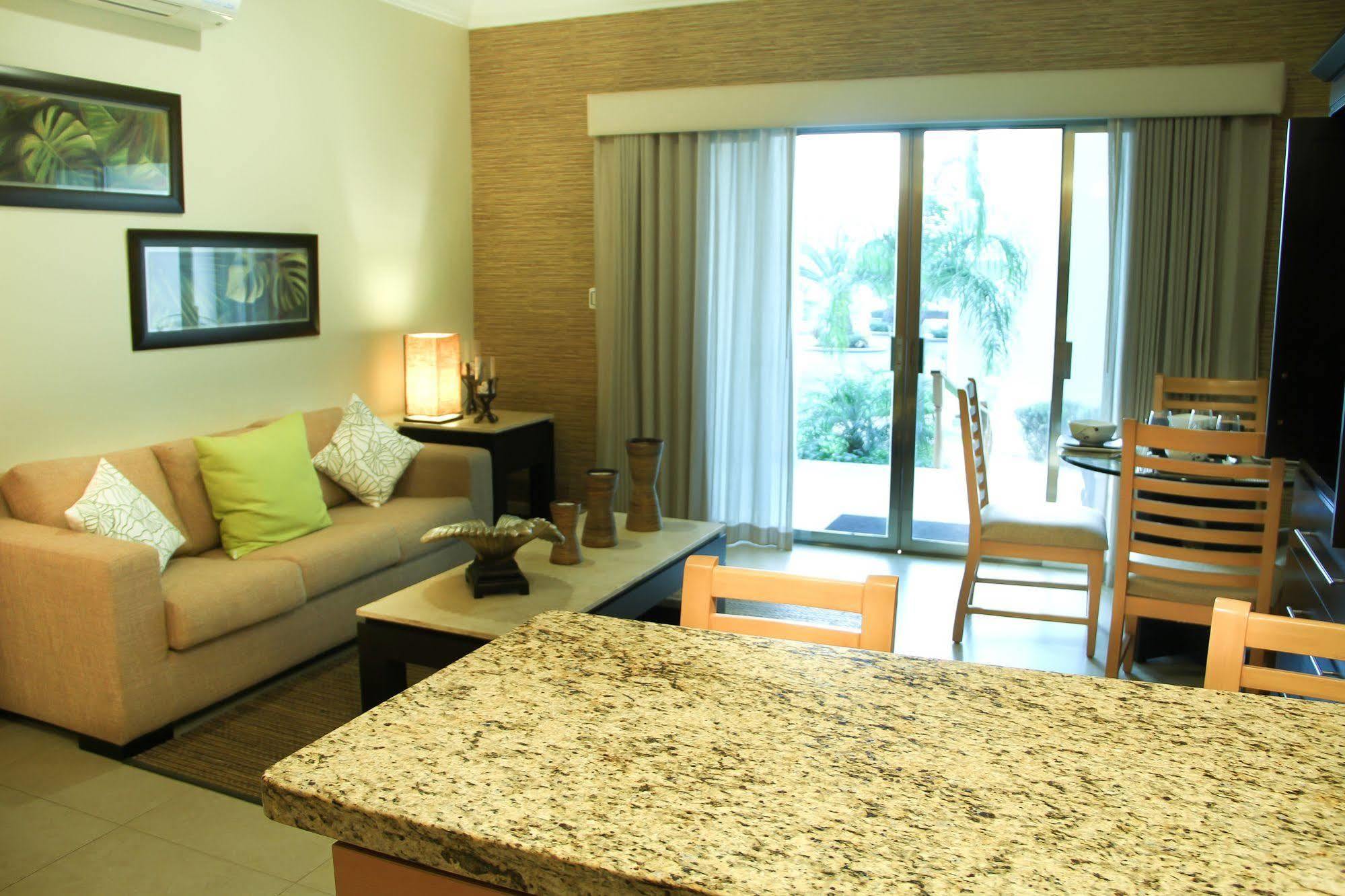 Diamond Bay Hotel 3*