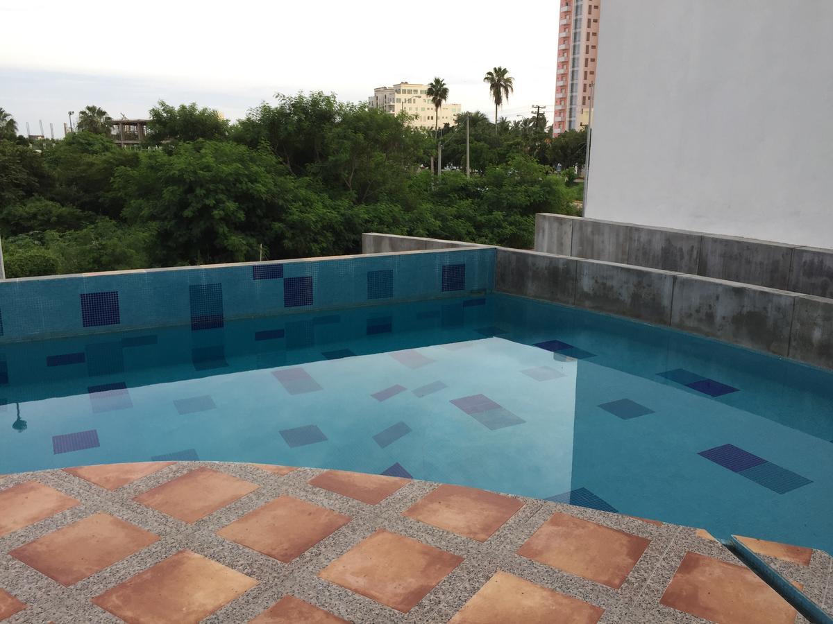 Playa Y Alberca En Zona Marina Apartamento Mazatlán