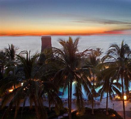 Hotel Torres 4*