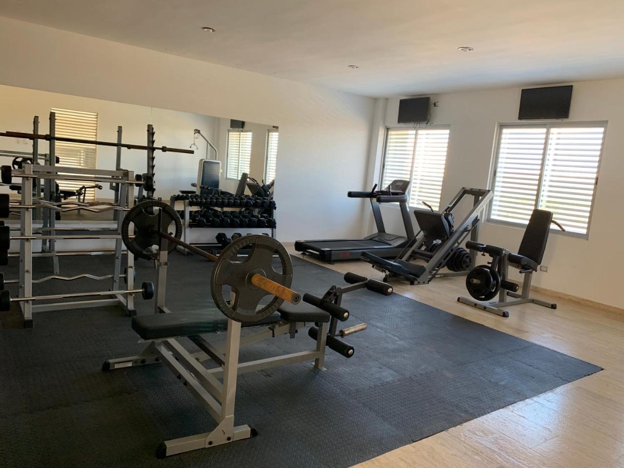 6236 Avenida Del Delfin *