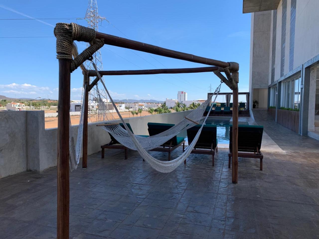 6236 Avenida Del Delfin * Mazatlán