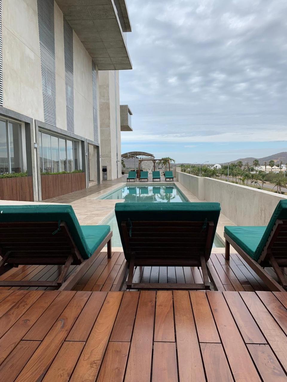 6236 Avenida Del Delfin * Mazatlán
