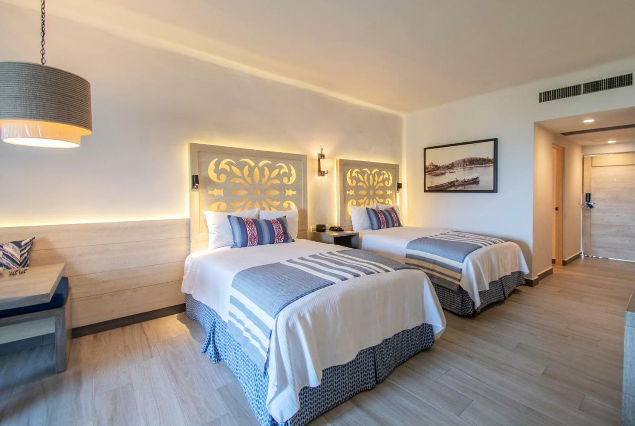 Pueblo Bonito 4*